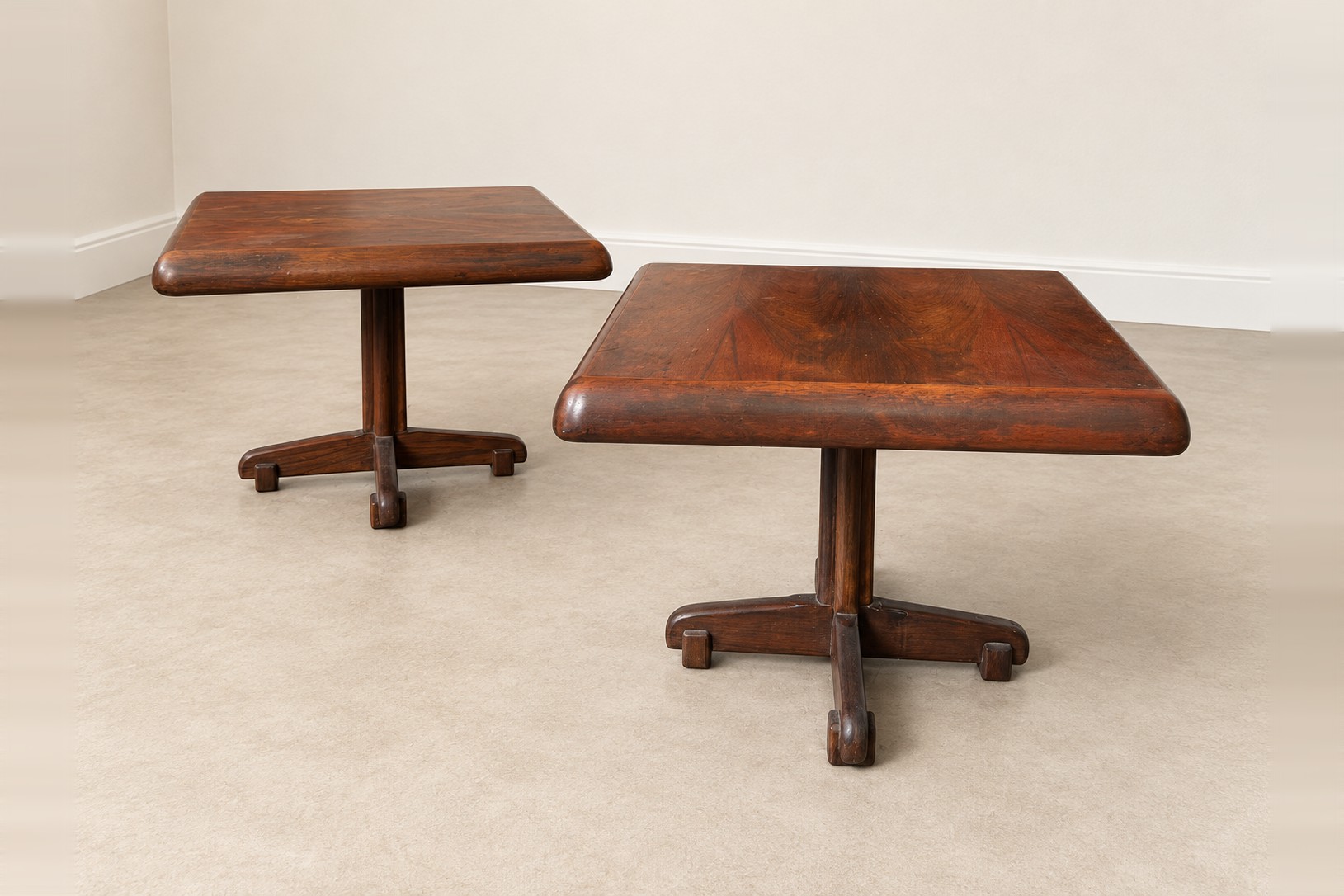 Design Brasileiro | Mesa lateral | 1960