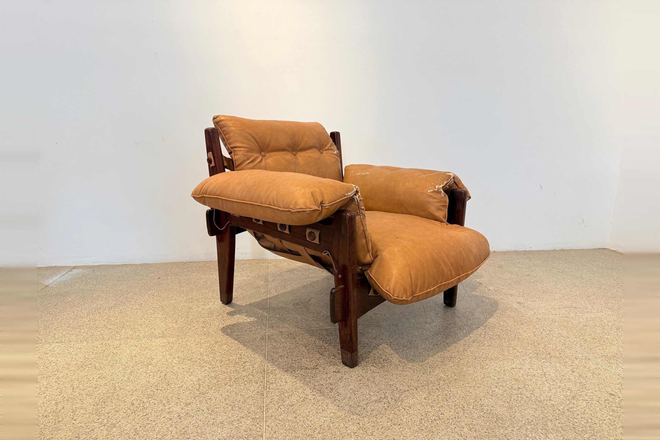 Sérgio Rodrigues | Poltrona Moleca | 1963